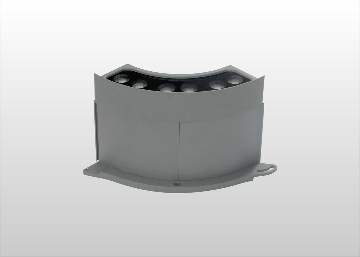 Embrace Light Classic | Outdoor Tree Uplight